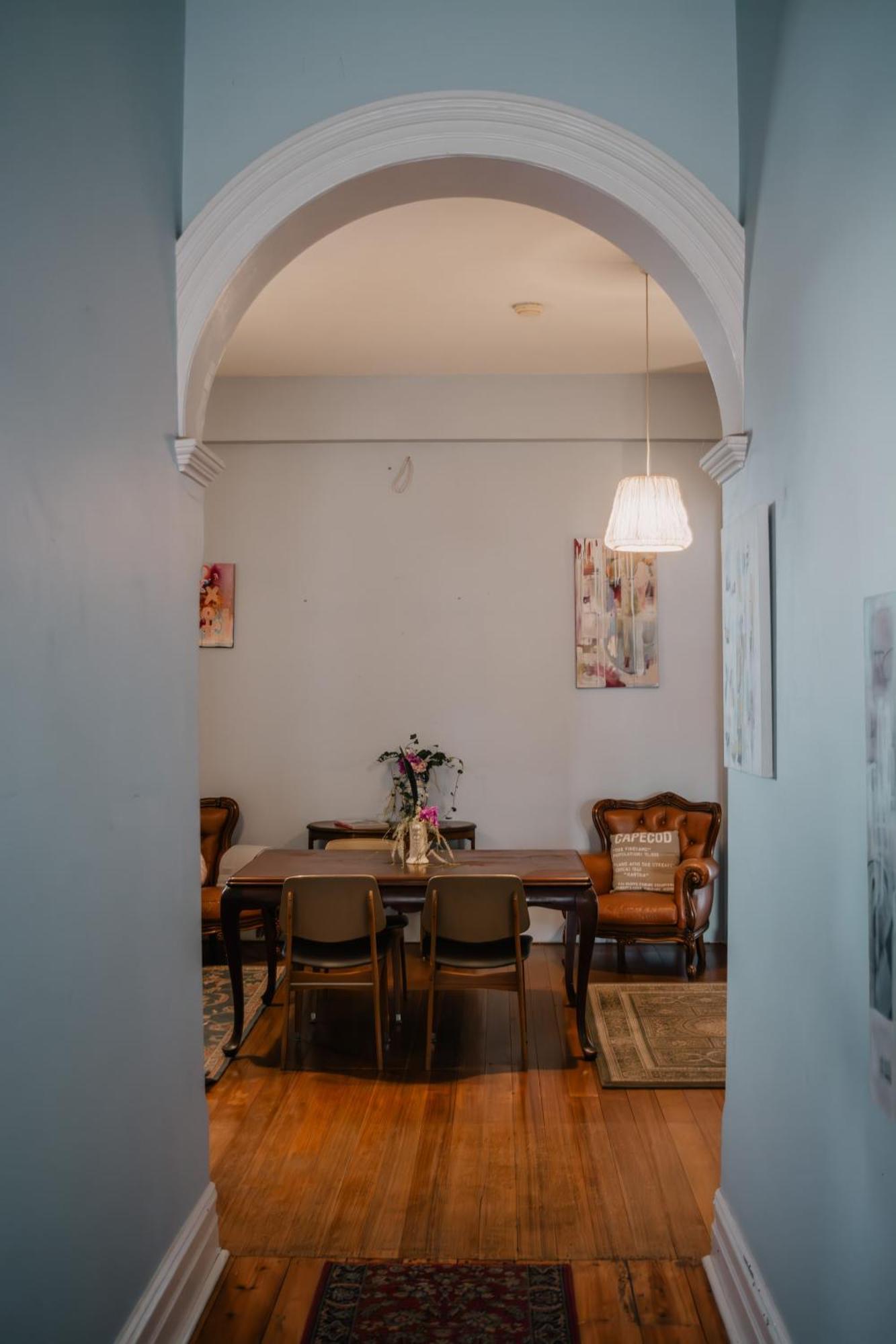 La Cochon Rose Motel Saint Arnaud ภายนอก รูปภาพ